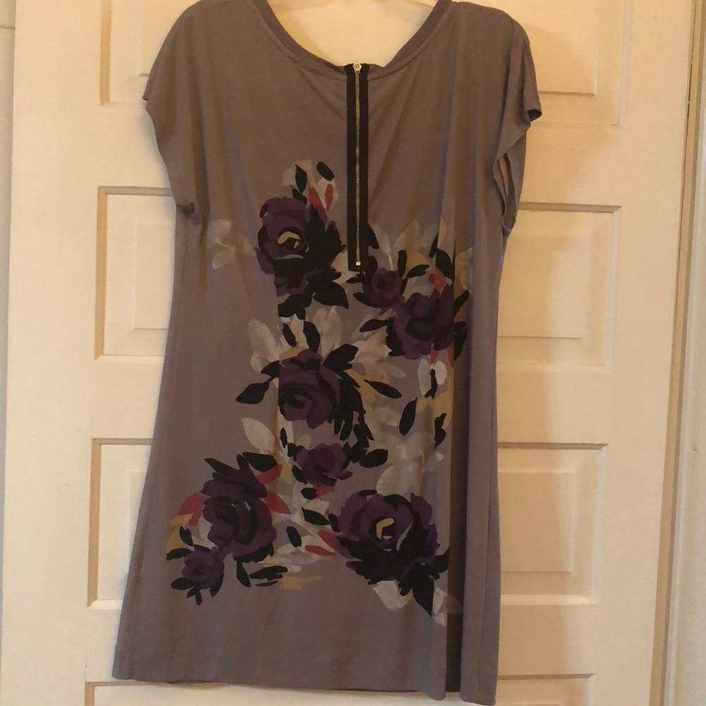 Elle Long Top - Picture 4 of 7